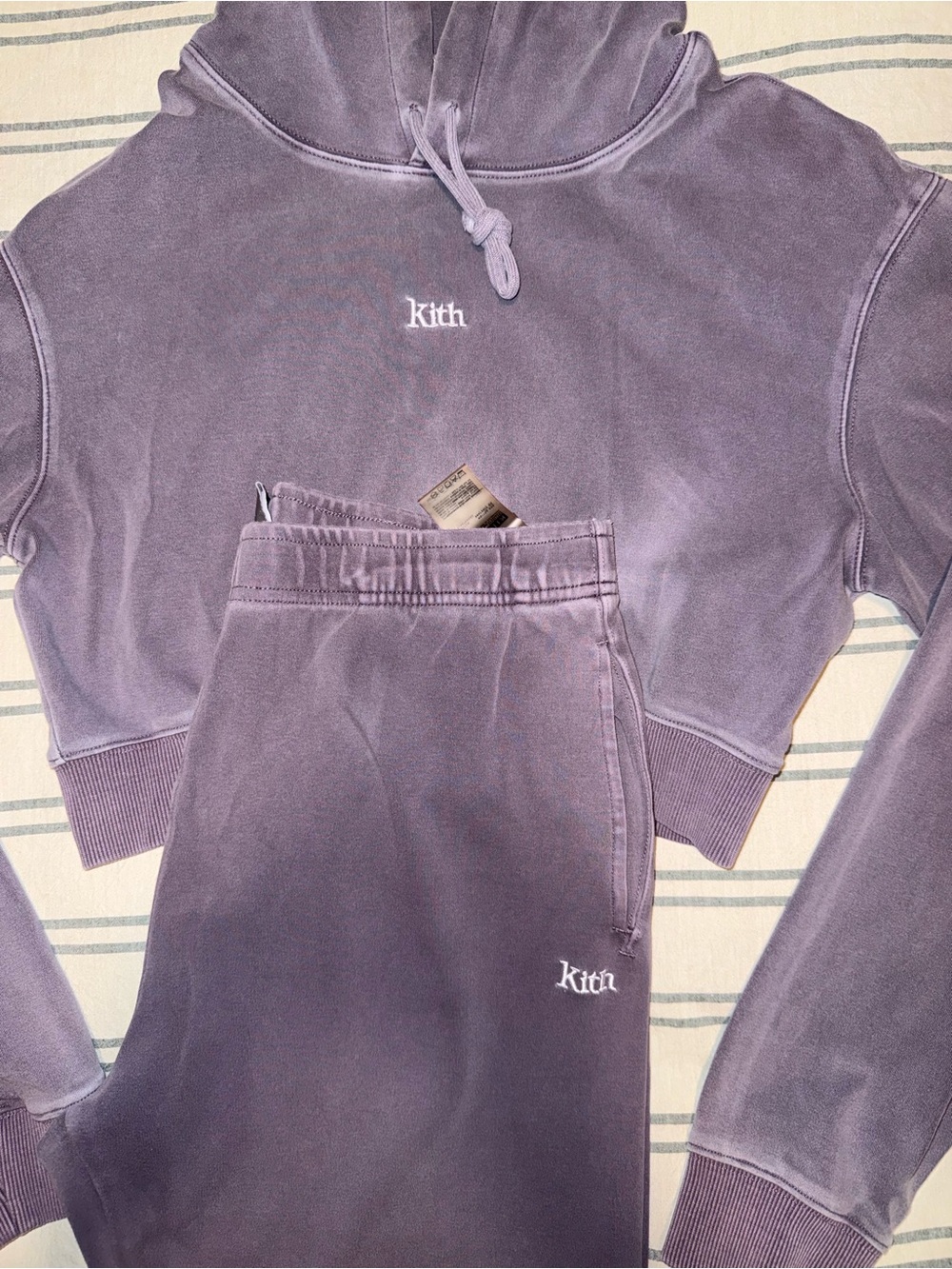 Kith Women's Cropped Hoodie in Dusty Lavender - Picture 8 of 8